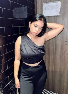 Chavvi - escort in Bangalore Photo 5 of 7