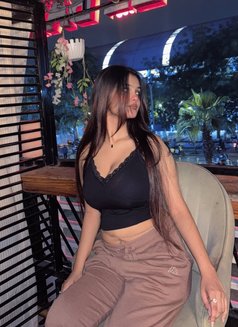 Chavvi - escort in Lucknow Photo 4 of 5