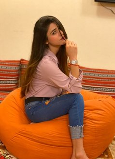 Chavvi Indian Girl - escort in Dubai Photo 1 of 2