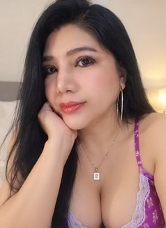 CHAYA - escort in Muscat Photo 4 of 7