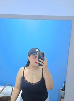 Chaya - puta in Pattaya Photo 7 of 7