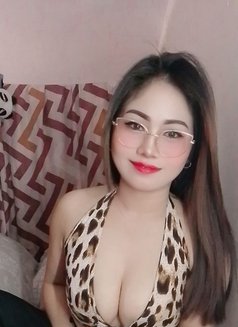 Che Che - escort in Dubai Photo 1 of 3