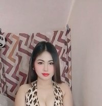 Che Che - escort in Dubai