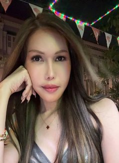 Chea - puta in Tokyo Photo 8 of 8