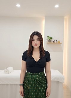 Cheesecake good massage - masseuse in Riyadh Photo 7 of 10