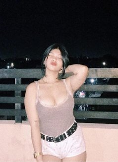 Cheetah - escort in Dubai Photo 4 of 6