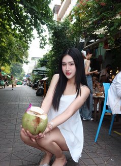 Cheetar - Transsexual escort in Bangkok Photo 19 of 24