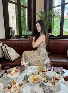 Cheetar - Transsexual escort in Bangkok Photo 16 of 28