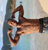 Chef Brown Chocolate - Male escort in Toronto