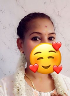 Chella Tamil Girl - escort in Chennai Photo 5 of 7