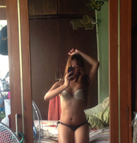 Chels - Masajista in Manila
