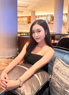 Chelsea - escort in Jakarta Photo 1 of 9