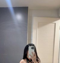 Chelsea Ophelia - puta in Bali Photo 1 of 12