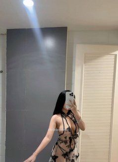 Chelsea Ophelia - escort in Bali Photo 4 of 12