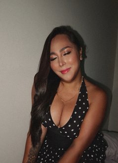 CHELSEA69 - Transsexual escort in Shanghai Photo 23 of 27