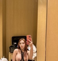 Cum Realoder Chelsea - Transsexual escort in New Delhi