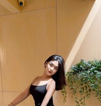 Chelsie - escort in Bali