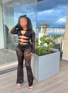 Chelsy - escort in Nairobi Photo 6 of 11