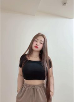 Chelsya - escort in Jakarta Photo 4 of 5