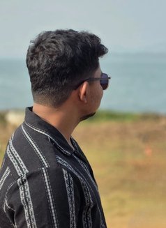Chember - Male escort in Kolkata Photo 2 of 3