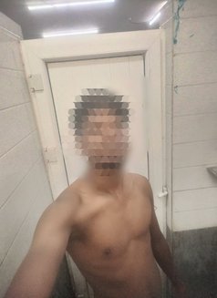 Chennai Boy Selva - Intérprete masculino de adultos in Chennai Photo 1 of 1