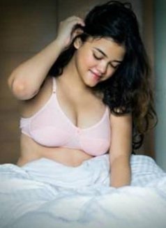 Chennai Escorts - escort in Chennai Photo 6 of 7