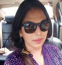 Chennai Hot Tranny Bhabhi Alone in Home - Transsexual escort in Chennai