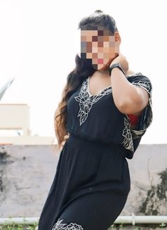 Chennai - escort in Chennai Photo 3 of 3