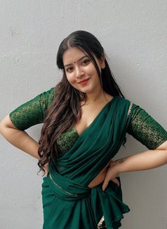 Chennai - escort in Chennai Photo 1 of 1
