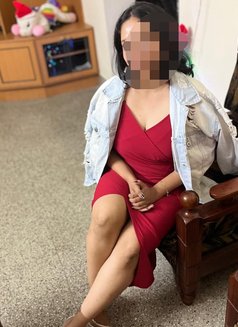 Chennai Sexy Mayra for Your Desire 🥵 - puta in Chennai Photo 1 of 2