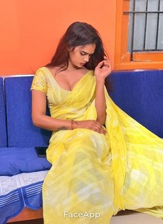 Chennai, Shemale With Big Boobs, Age 21 - Transsexual escort in Chennai Photo 5 of 7