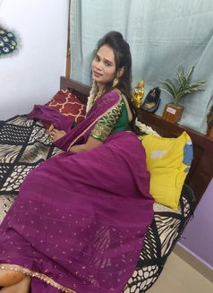 Chennai, Shemale With Big Boobs, Age 21 - Transsexual escort in Chennai Photo 10 of 10