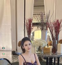 Cher - escort in Shenzhen