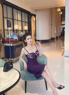 Cher - escort in Shenzhen Photo 3 of 5