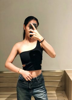 Cher πΉπ - escort in Bangkok Photo 2 of 11