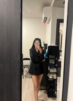 Cher πΉπ - escort in Bangkok Photo 5 of 11