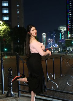 Cherbabie - puta in London Photo 8 of 8