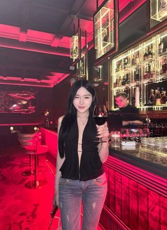 Cherbell Cutie - puta in Bangkok Photo 3 of 5