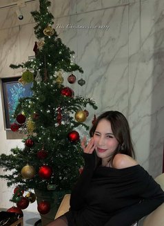 Cherin - escort in Taipei Photo 3 of 5