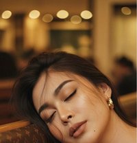 Kohima Poy Unlimited Hard Romance 24*7 - puta in Ko Phi Phi