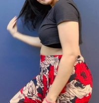 Cherix lips - escort in Colombo