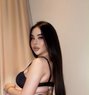 Cherry 7” Vip Private Room - Acompañantes transexual in Abu Dhabi Photo 30 of 30