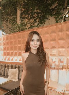 Cherry Amanda - escort in Bali Photo 5 of 7