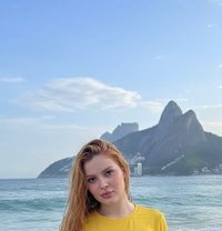 Cherry Brazilian 🇧🇷 - escort in Singapore Photo 6 of 6