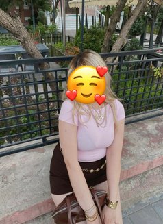 Cherry Cam and Real Meet - escort in New Delhi Photo 3 of 7