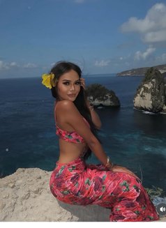Cherry Cherreya - puta in Phuket Photo 1 of 4