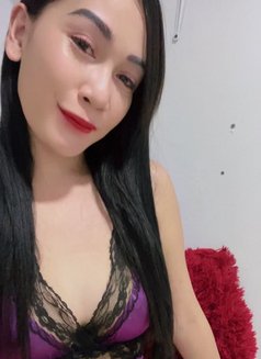 Cherry - escort in Dubai Photo 3 of 3