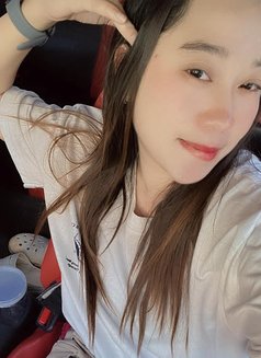 Cherry - escort in Muscat Photo 6 of 6