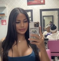 Golden Cherry - Acompañantes transexual in Perth