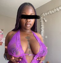 Cherry🫦 - escort in Nairobi